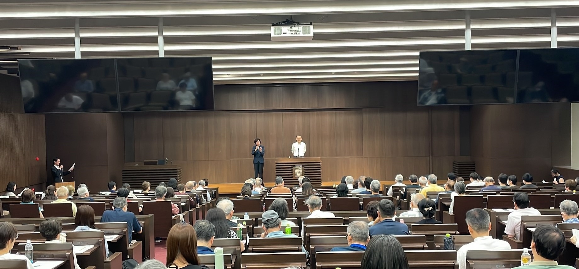 講演会当日.jpg